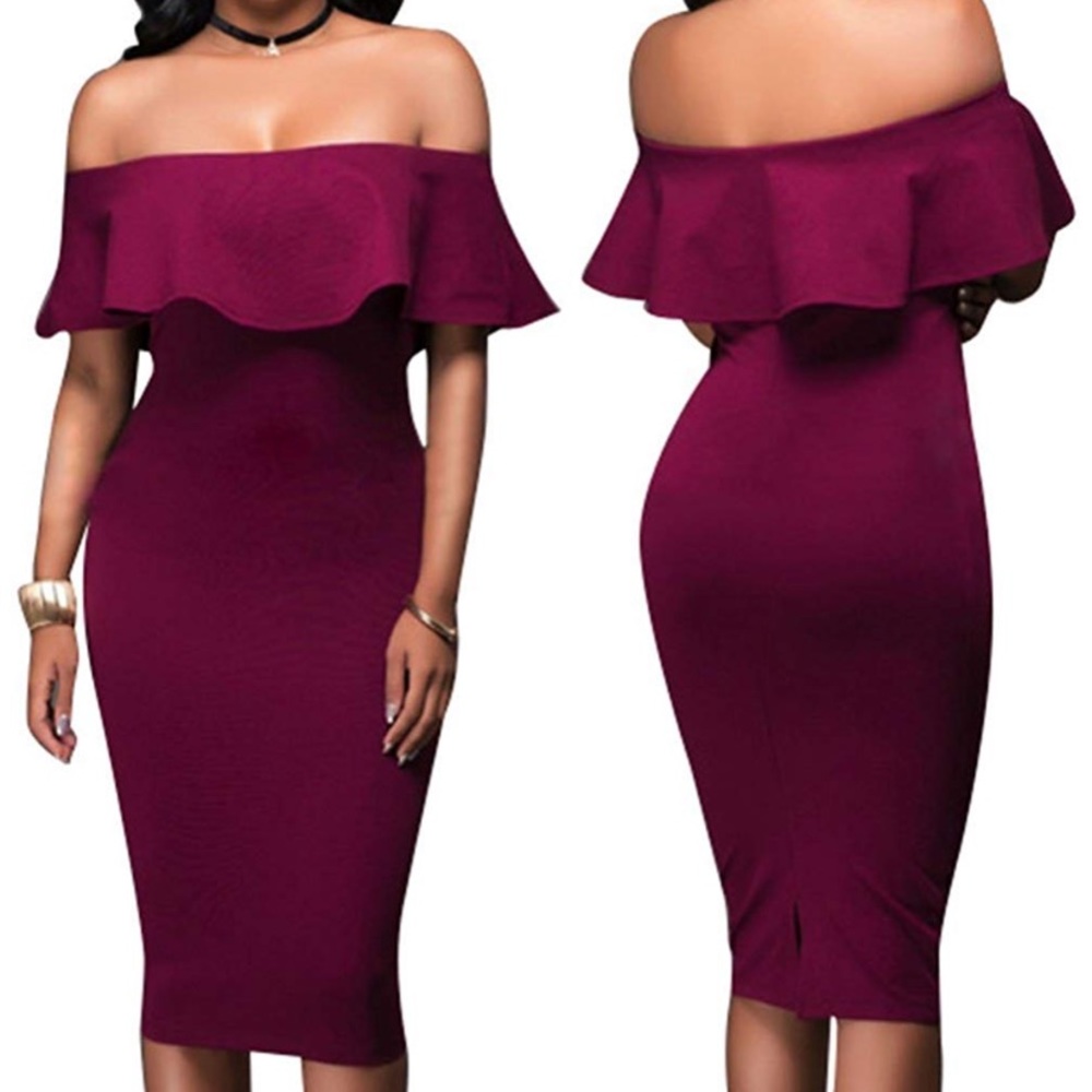 Deep red, Off the shoulder fitted dress.💃🏻